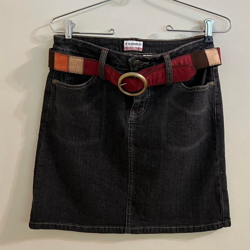 No-boundaries Women's Skirt